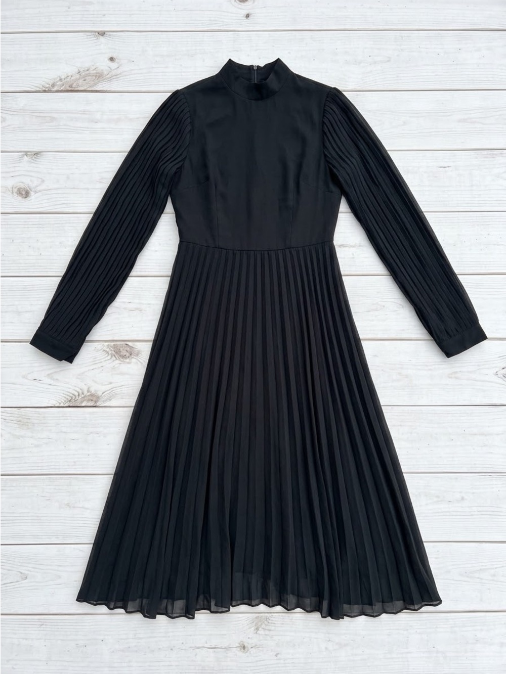 Boohoo Black Pleated High Neck Long Sleeve Midi Skater Dress Sz 4